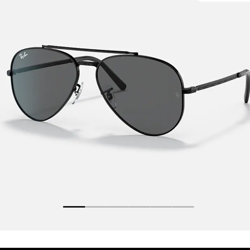 Ray-Ban AVIATORS